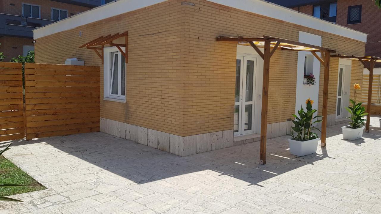 Acomodação com café da manhã  Un Passo Dal Mare Fiumicino